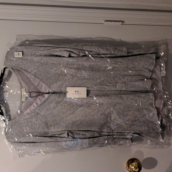 Halston Top - Picture 5 of 9